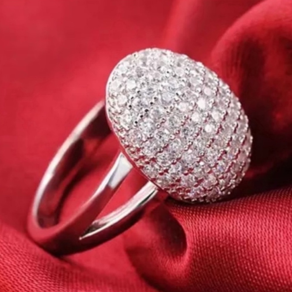 NEW BELLA ENGAGEMENT 925 STERLING SILVER DIAMOND RING, CUTE RING, SHINY RING. - Picture 6 of 7